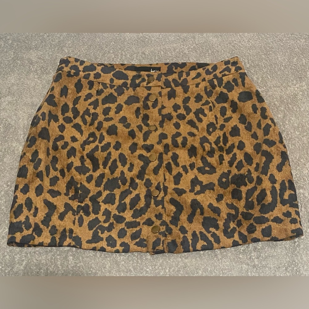Leopard skirt(bundle 3 for $8)